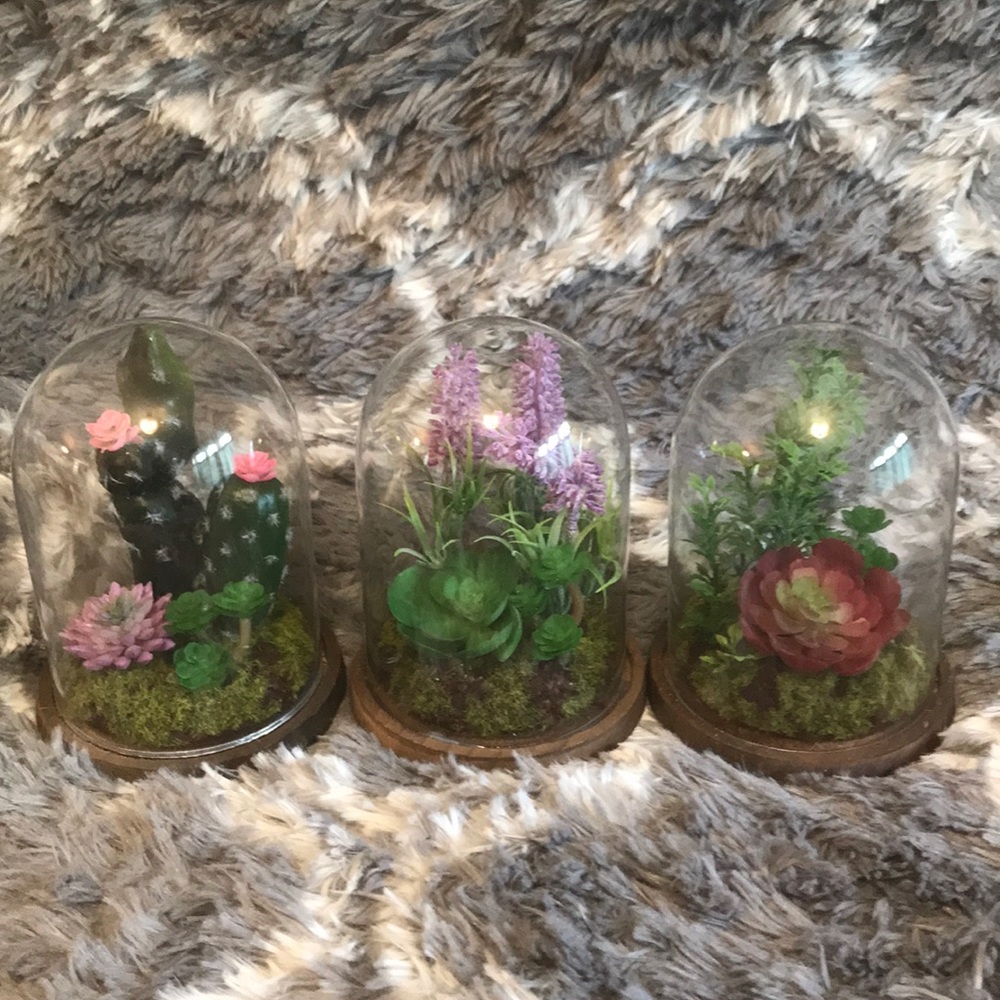Artificial succulent bundle